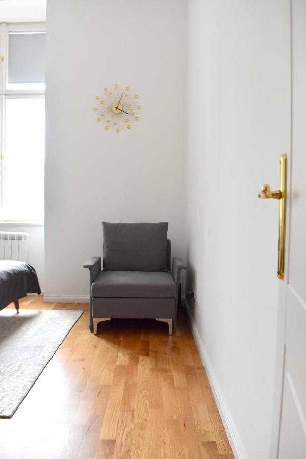 Lovely Apartment In Center Prague Ngoại thất bức ảnh