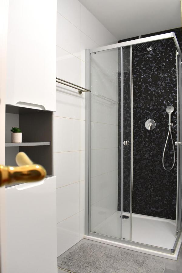 Lovely Apartment In Center Prague Ngoại thất bức ảnh